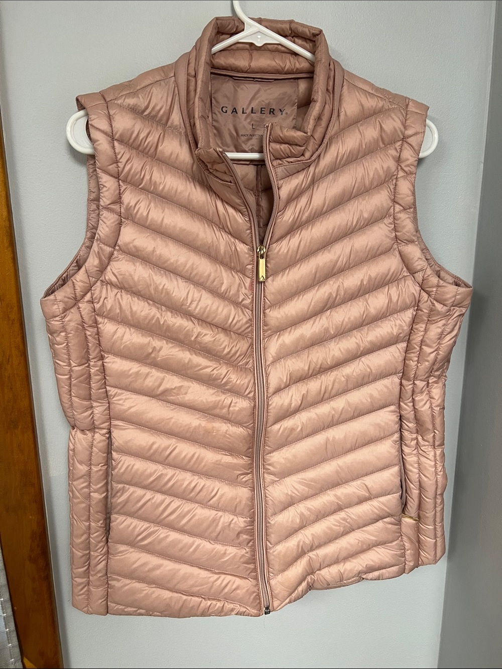 Gallery Quilted Puffer Vest in Dusty Rose